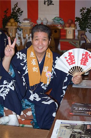 simsearch:841-02919356,k - Hommes en costume d'yukata au Festival d'automne, Kawagoe, Saitama prefecture, Japon, Asie Photographie de stock - Rights-Managed, Code: 841-03035775