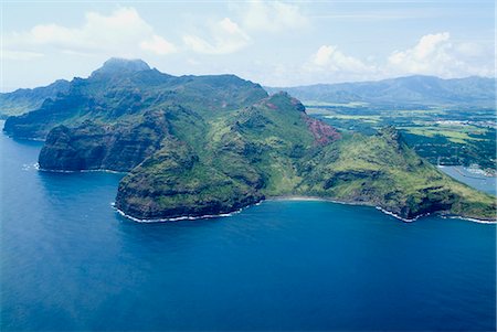 simsearch:841-03067371,k - Aerial view of the south coast of the island of Kauai, Hawaii, United States of America, Pacific, North America Stock Photo - Rights-Managed, Code: 841-03030645