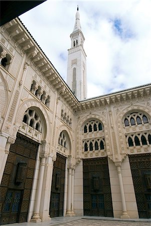 simsearch:841-02918702,k - Emir Abdelkamer mosquée, Constantine, en Algérie, en Afrique du Nord, Afrique Photographie de stock - Rights-Managed, Code: 841-03030969