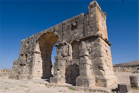 Arc de triomphe, site romain de Volubilis, UNESCO World Heritage Site, Maroc, Afrique du Nord, Afrique Photographie de stock - Rights-Managed, Code: 841-03031072