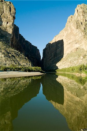 Rio Grande-rivière, Santa Elena Canyon, Big Bend National Park, Texas, États-Unis d'Amérique, l'Amérique du Nord Photographie de stock - Rights-Managed, Code: 841-03031270