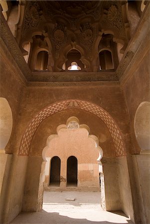 Qobba Almoravide, piscines d'ablution de l'époque almoravide dans le XIe siècle, Marrakech, Maroc, l'Afrique du Nord, Afrique Photographie de stock - Rights-Managed, Code: 841-03031470