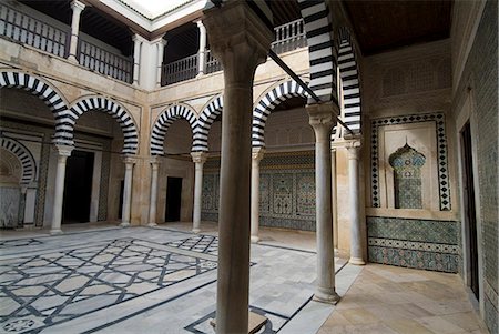 Sidi Abid mausolée, Kairouan, Tunisie, l'Afrique du Nord, Afrique Photographie de stock - Rights-Managed, Code: 841-03031644