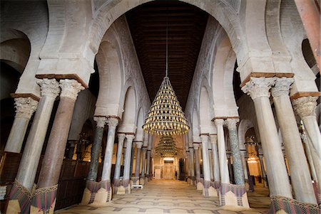 simsearch:841-02918702,k - Intérieur, mosquée Okba (la grande mosquée), Kairouan, Site du patrimoine mondial de l'UNESCO, en Tunisie, l'Afrique du Nord, Afrique Photographie de stock - Rights-Managed, Code: 841-03031650