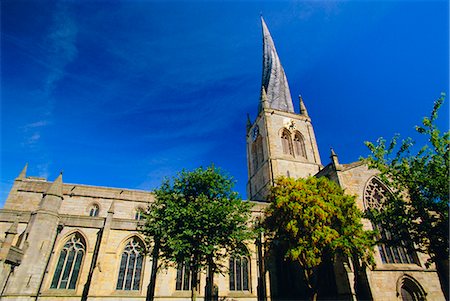 simsearch:841-03061540,k - Eglise St Mary et All Saints Church, avec sa flèche torsadée, Chesterfield, Derbyshire, Angleterre, RU Photographie de stock - Rights-Managed, Code: 841-03032024