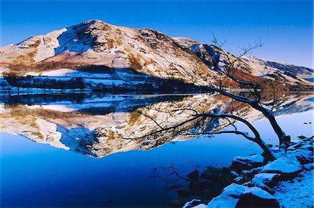 simsearch:841-03032084,k - Buttermere in Winter, Lake District, Cumbria, England, UK Foto de stock - Con derechos protegidos, Código: 841-03032084