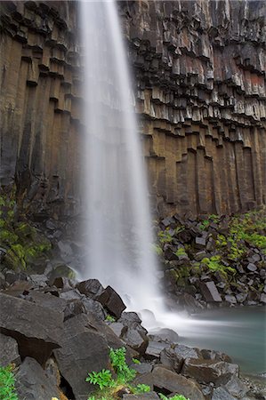 simsearch:841-03031540,k - Svartifoss waterfall with basalt columns in Skaftafell National Park, South area, Iceland, Polar Regions Foto de stock - Con derechos protegidos, Código: 841-03032218