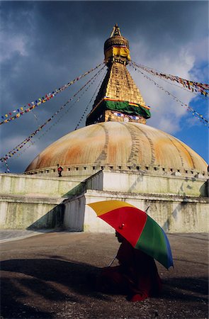 simsearch:841-02714350,k - Buddhist stupa at Bodnath (Bodhnath (Boudhanath), Kathmandu Valley, Nepal, Asia Stock Photo - Rights-Managed, Code: 841-03032931