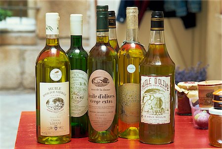 Bottles of olive oil, Provence, France, Europe Stock Photo - Rights-Managed, Code: 841-03033046