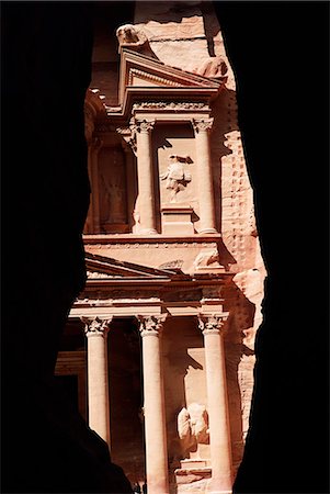 The Siq and the facade of the Treasury (El Khazneh) (Al Khazna), archaeological site, Petra, UNESCO World Heritage Site, Jordan, Middle East Stock Photo - Rights-Managed, Code: 841-03033088