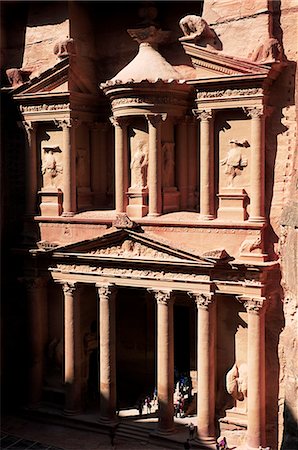 simsearch:841-03057601,k - The Treasury (El Khazneh), Petra, UNESCO World Heritage Site, Jordan, Middle East Stock Photo - Rights-Managed, Code: 841-03033089