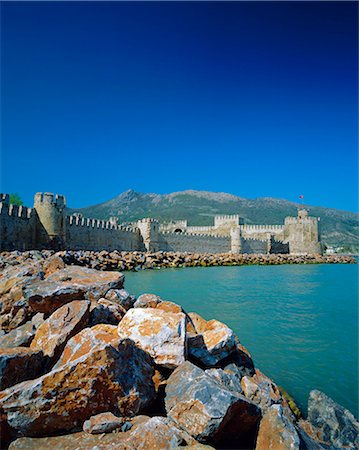 simsearch:841-02921049,k - Walls and towers of Mamure Kalesi on the Mediterranean sea, Anamur, Turkey Foto de stock - Con derechos protegidos, Código: 841-03033413