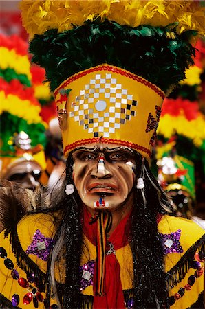 Portrait of a Tobas warrior, the Devil dance (La Diablada), carnival, Oruro, Bolivia, South America Fotografie stock - Rights-Managed, Codice: 841-03033426