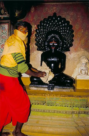 simsearch:841-02704530,k - Jain priest cleaning a Jain statue, Jaisalmer, Rajasthan state, India, Asia Foto de stock - Con derechos protegidos, Código: 841-03033694