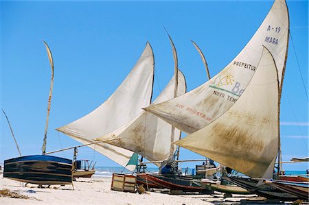simsearch:841-03056793,k - Der Jangada Fischer Boote am Strand, nahe Canoa Quedrada, Caera', Brasilien, Südamerika Stockbilder - Lizenzpflichtiges, Bildnummer: 841-03033727