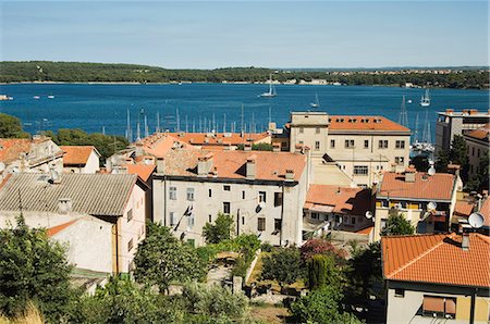 simsearch:841-03057304,k - Old Town Houses, Pula, Istria Coast, Adriatic Sea, Croatia, Europe Foto de stock - Direito Controlado, Número: 841-03054863