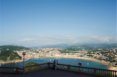 spain san sebastian - San Sebastian Bay, Basque Country, Euskadi, Spain, Europe Foto de stock - Con derechos protegidos, Código: 841-03054931