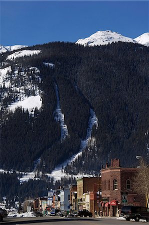 simsearch:841-03055341,k - Hauptstrasse unten Silverton Ski läuft in den wilden Westen alte Silberbergbau Stadt von Silverton, Colorado, Vereinigte Staaten von Amerika, Nordamerika Stockbilder - Lizenzpflichtiges, Bildnummer: 841-03055340