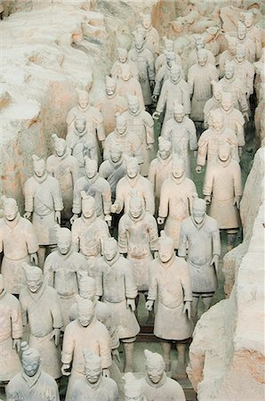 simsearch:832-03723655,k - Pit 1 of Mausoleum of the First Qin Emperor housed in The Museum of the Terracotta Warriors, opened in 1979, near Xian City, Shaanxi Province, China, Asia Foto de stock - Con derechos protegidos, Código: 841-03055416