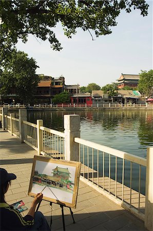 simsearch:841-03055557,k - An artist painting at Houhai Lake, Beijing, China, Asia Foto de stock - Con derechos protegidos, Código: 841-03055561