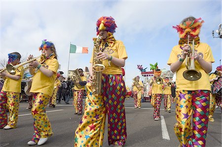 parade dublin - Défilé de la fête célébrations, Dublin, République d'Irlande de St. Patrick (Eire), Europe Photographie de stock - Rights-Managed, Code: 841-03055741