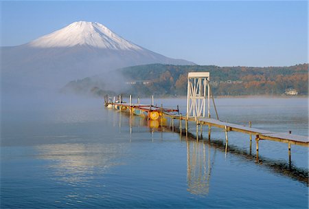 Mt. Fuji and Yamanaka ko (lake), Yamanashi, Japan Stock Photo - Rights-Managed, Code: 841-03056228