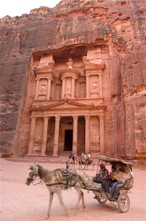 Horse and carriage in front of the Treasury (Al-Khazneh), Petra, UNESCO World Heritage Site, Wadi Musa (Mousa), Jordan, Middle East Stock Photo - Rights-Managed, Code: 841-03056415