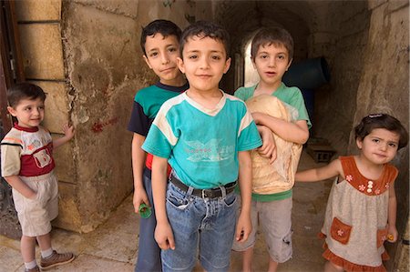 siria - Local children, Aleppo (Haleb), Syria, Middle East Foto de stock - Con derechos protegidos, Código: 841-03056498