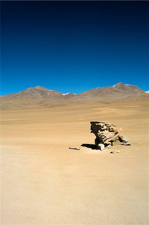 simsearch:841-03055296,k - Wind eroded rock, Salar de Uyuni, Uyuni, Bolivia, South America Foto de stock - Con derechos protegidos, Código: 841-03056780