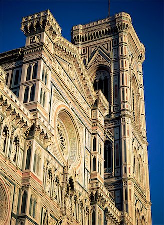 simsearch:841-02943790,k - Exterior of the Christian cathedral, the Duomo, S. Maria del Fiore, Florence, UNESCO World Heritage Site, Tuscany, Italy, Europe Stock Photo - Rights-Managed, Code: 841-03057268