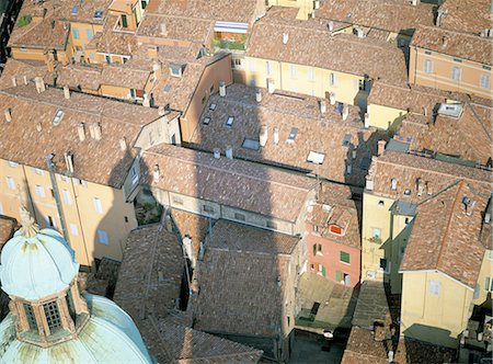 simsearch:841-02915098,k - Ombre du Asinelli tower, Bologne, Italie, Europe Photographie de stock - Rights-Managed, Code: 841-03057429