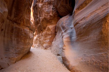 siq gorge - The Siq, Petra, UNESCO World Heritage Site, Jordan, Middle East Stock Photo - Rights-Managed, Code: 841-03057592