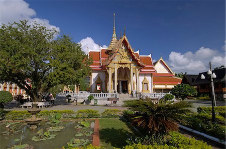 simsearch:841-03033170,k - Wat Chalong temple, Phuket, Thailand, Southeast Asia, Asia Foto de stock - Direito Controlado, Número: 841-03057626