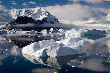 estrecho de gerlache - Gerlache Strait, Antarctic Peninsula, Antarctica, Polar Regions Foto de stock - Con derechos protegidos, Código: 841-03057726