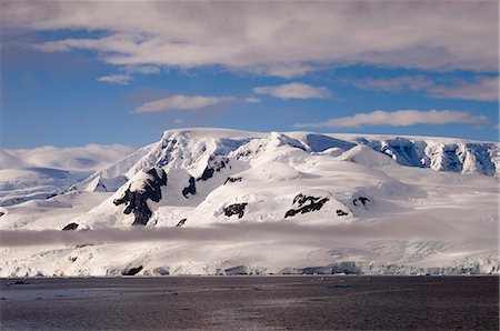 estrecho de gerlache - Gerlache Strait, Antarctic Peninsula, Antarctica, Polar Regions Foto de stock - Con derechos protegidos, Código: 841-03057720