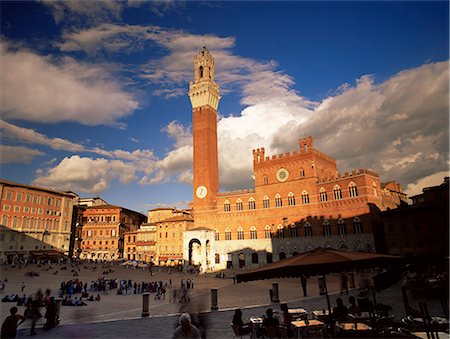 piazza del campo - Palazzo Pubblico on the Piazza del Campo, Siena, UNESCO World Heritage Site, Tuscany, Italy, Europe Foto de stock - Con derechos protegidos, Código: 841-03064052