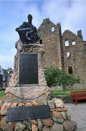 simsearch:841-03061202,k - MacLellan château monde guerre monument, Kirkcudbright, Dumfries et Galloway, Ecosse, Royaume-Uni, Europe Photographie de stock - Rights-Managed, Code: 841-03064100