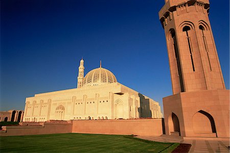 The Grand Mosque Sultan Qaboos, built in 2001, Muscat, Batinah region, Oman, Middle East Stock Photo - Rights-Managed, Code: 841-03064154