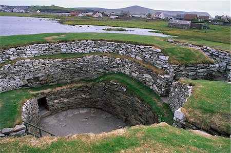 shetland islands - Clickhimin broch (fortified tower), Lerwick, Mainland, Shetland Islands, Scotland, United Kingdom, Europe Stock Photo - Rights-Managed, Code: 841-03064213