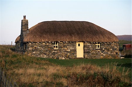 Maison traditionnelle près de Sylvain, South Harris, Hébrides extérieures, en Écosse, Royaume-Uni, Europe Photographie de stock - Rights-Managed, Code: 841-03064563