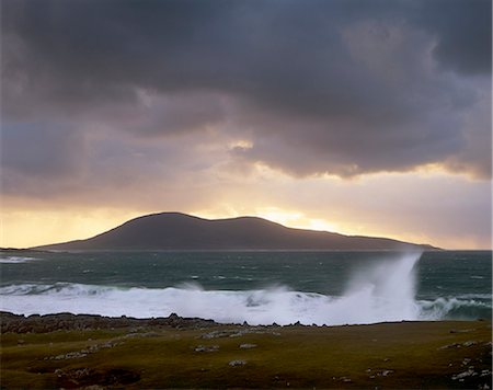 Break over Sound of Taransay, near Borve, South Harris, Outer Hebrides, Scotland, United Kingdom, Europe Stock Photo - Rights-Managed, Code: 841-03064582