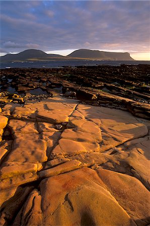 simsearch:841-03064634,k - Rive de grès rouge, l'île de Hoy et Hoy Sound du continent, Orcades, Ecosse, Royaume-Uni, Europe Photographie de stock - Rights-Managed, Code: 841-03064638