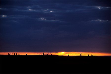 simsearch:841-03064028,k - Anneau de Brodgar cromlech au coucher du soleil, datant entre 2500 et 2000 av. J.-C., 27 pierres 60 encore debout, patrimoine mondial de l'UNESCO, du continent, Orcades, Ecosse, Royaume-Uni, Europe Photographie de stock - Rights-Managed, Code: 841-03064662