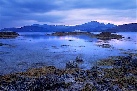 simsearch:841-03064693,k - Black Cuillins range from the shores of Loch Eishort, Isle of Skye, Inner Hebrides, Scotland, United Kingdom, Europe Fotografie stock - Rights-Managed, Codice: 841-03064732