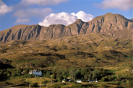 sutherland - Lochassynt lodge, près de Loch Assynt et Quinag massif de grès torridoniens, Sutherland, région des Highlands, Ecosse, Royaume-Uni, Europe Photographie de stock - Rights-Managed, Code: 841-03064868