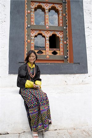 Bhutanese woman in traditional dress, Trashi Chhoe Dzong, Thimphu, Bhutan, Asia Stock Photo - Rights-Managed, Code: 841-03065081