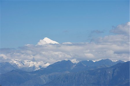 View from Cheli La Pass of Bhutan's most sacred mountain, Mount Jhomolhari, 7314m, Himalayas, Bhutan, Asia Foto de stock - Con derechos protegidos, Código: 841-03065190