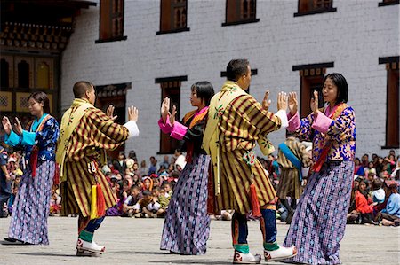 Buddhist festival (Tsechu), Trashi Chhoe Dzong, Thimphu, Bhutan, Asia Stock Photo - Rights-Managed, Code: 841-03065220