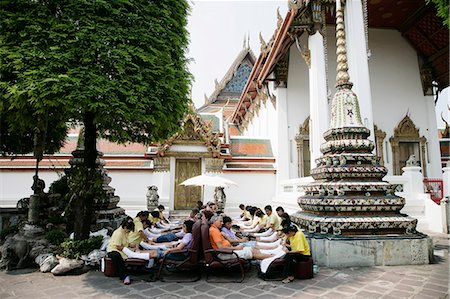 Foot Massage, Wat Po, Bangkok, Thailand, Southeast Asia, Asia Foto de stock - Con derechos protegidos, Código: 841-03065395