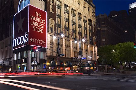 department stores in usa - Macy's Store in Midtown Manhattan, New York City, New York, United States of America, North America Stock Photo - Rights-Managed, Code: 841-03065642